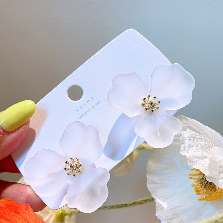 Clear Flower Earrings 5722