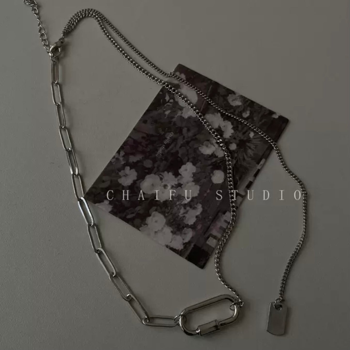 clip chain necklace 8837