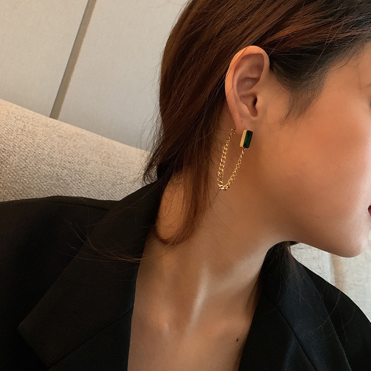 Green chain earrings 5515