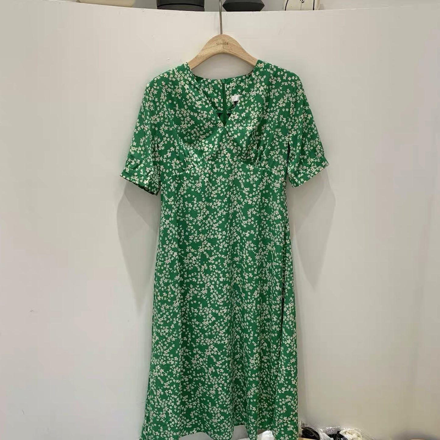 Little Flower Green Dress 5701