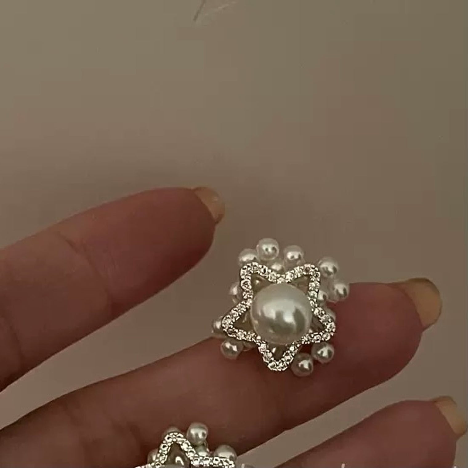 Pearl star earrings_8826